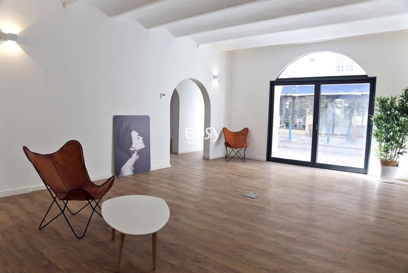 location espace atypique proche du Palais des Festivals Cannes
